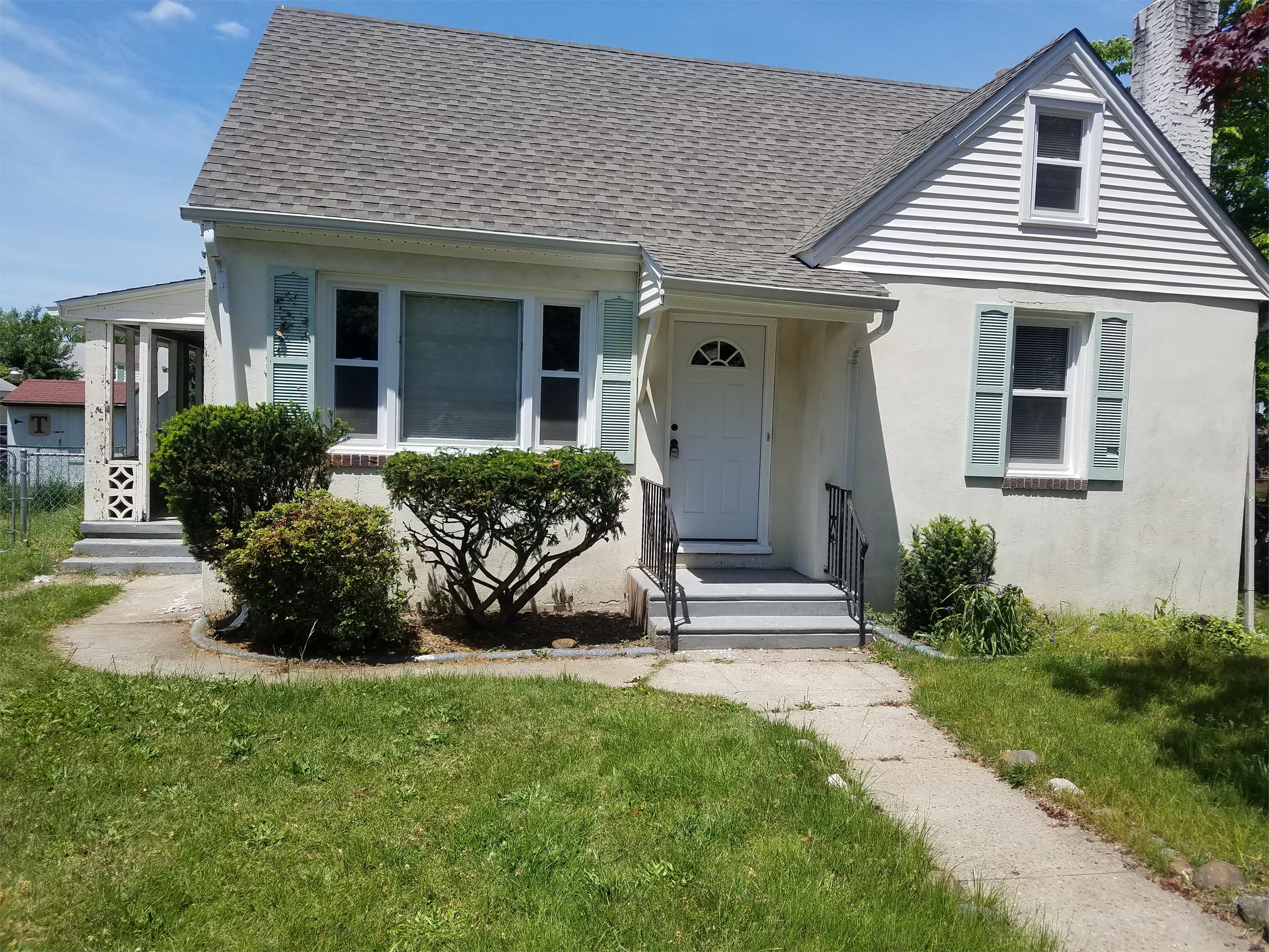 Property main image